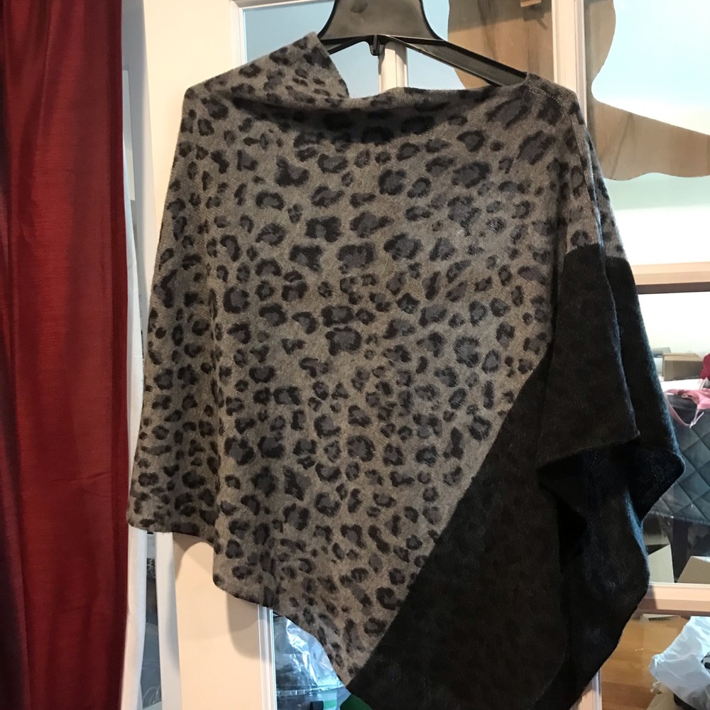 IN Cashmere poncho